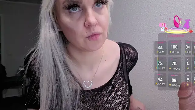 Snapshot of MIA-XXX chatting on February 27, 2026, 4:18 pm MIA-XXX online show from February 27, 2026, 4:18 pm