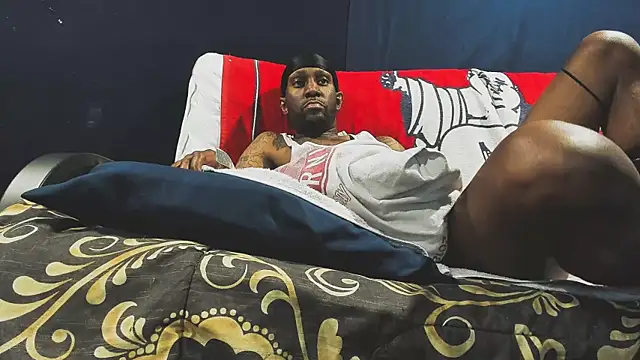 iBreakHeartz online show from December 28, 2024, 12:47 am