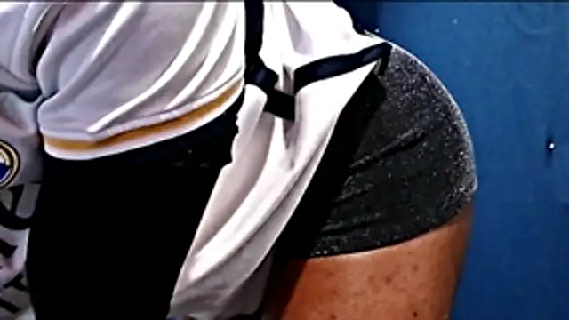 iBreakHeartz online show from November 17, 2025, 7:41 pm