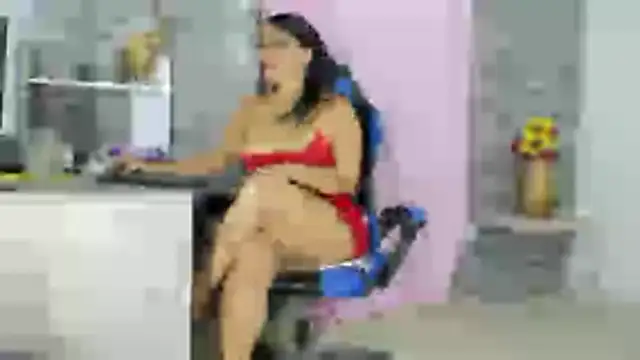 Snapshot of devorah_soto chatting on April 28, 2026, 1:26 am devorah soto online show from April 28, 2026, 1:26 am