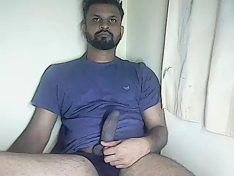 Snapshot of LifeLineSL chatting on December 20, 2024, 12:27 pm LifeLineSL online show from December 20, 2024, 12:27 pm