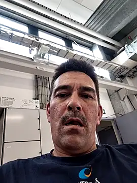 Snapshot of dick81 chatting on July 23, 2026, 12:36 pm dick81 online show from July 23, 2026, 12:36 pm