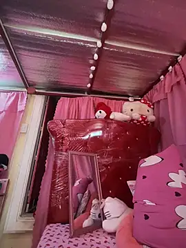 sweetieme online show from February 12, 2025, 6:19 am