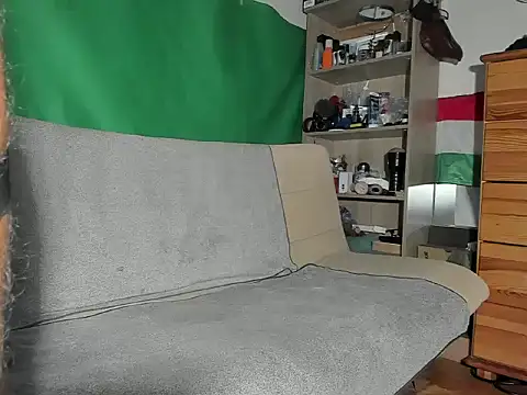 viraglaci18xh online show from October 13, 2025, 11:32 am