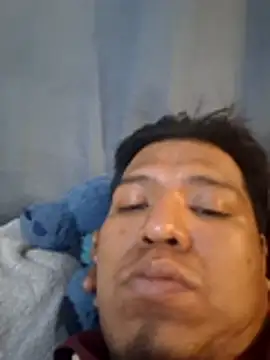 Snapshot of juliopantoja chatting on July 20, 2026, 5:44 am juliopantoja online show from July 20, 2026, 5:44 am