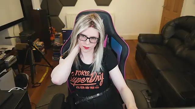 Snapshot of KelseyCobalt chatting on January 16, 2025, 9:51 pm KelseyCobalt online show from January 16, 2025, 9:51 pm