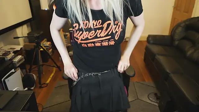 Snapshot of KelseyCobalt chatting on January 17, 2025, 1:15 am KelseyCobalt online show from January 17, 2025, 1:15 am