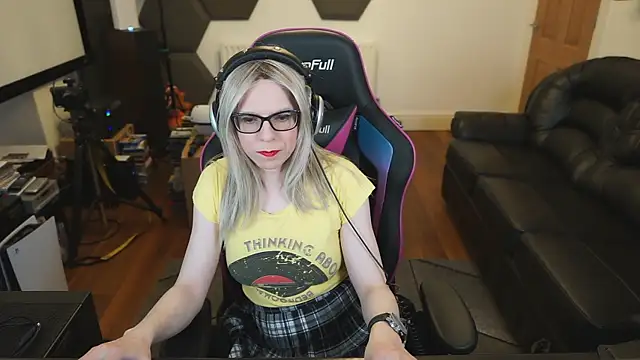 Snapshot of KelseyCobalt chatting on February 11, 2025, 9:25 pm KelseyCobalt online show from February 11, 2025, 9:25 pm