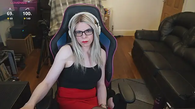 Snapshot of KelseyCobalt chatting on January 12, 2026, 8:14 pm KelseyCobalt online show from January 12, 2026, 8:14 pm