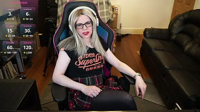 Snapshot of KelseyCobalt chatting on January 15, 2026, 10:13 pm KelseyCobalt online show from January 15, 2026, 10:13 pm