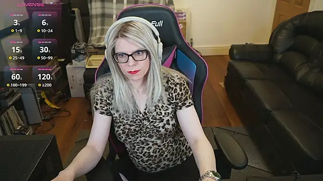 Snapshot of KelseyCobalt chatting on February 14, 2026, 9:55 pm KelseyCobalt online show from February 14, 2026, 9:55 pm