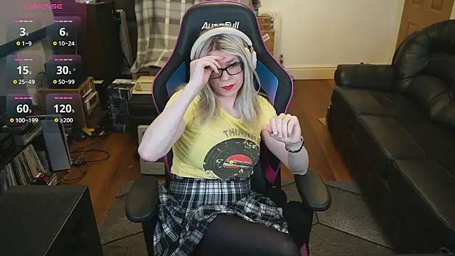 Snapshot of KelseyCobalt chatting on February 15, 2026, 9:44 pm KelseyCobalt online show from February 15, 2026, 9:44 pm