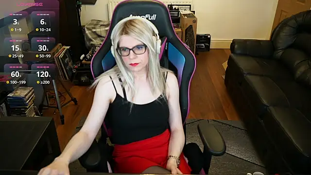KelseyCobalt online show from June 15, 2026, 8:33 pm