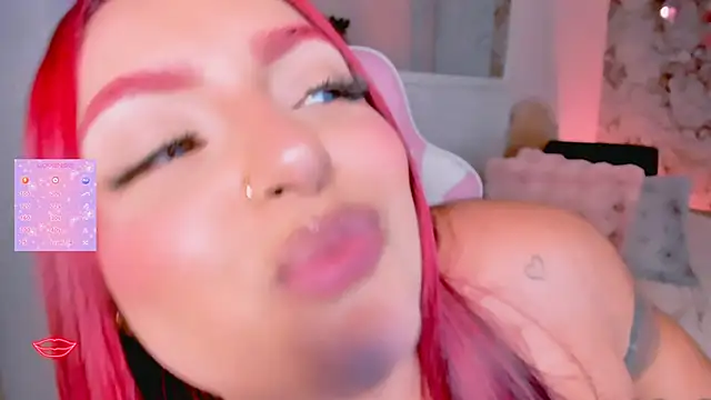 Snapshot of dulce_doll1 chatting on January 21, 2025, 5:27 am dulce doll1 online show from January 21, 2025, 5:27 am