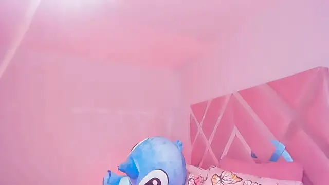 Snapshot of dulce_doll1 chatting on March 8, 2025, 7:05 am dulce doll1 online show from March 8, 2025, 7:05 am