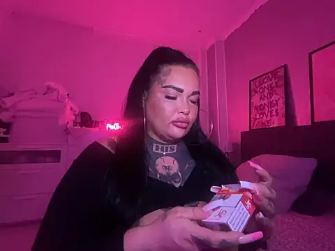  MelinaCurves  online show from February 7, 2025, 11:24 pm