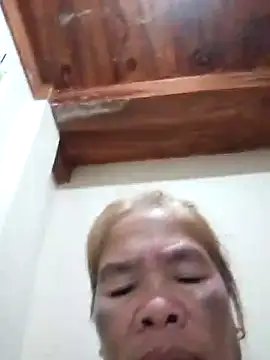 Snapshot of sexylizzy4u chatting on January 28, 2025, 4:52 pm sexylizzy4u online show from January 28, 2025, 4:52 pm