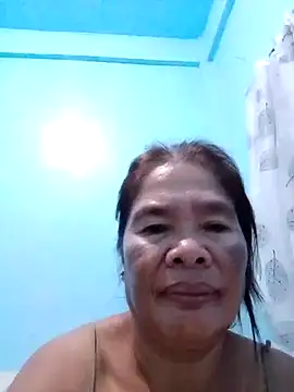 Snapshot of sexylizzy4u chatting on March 12, 2025, 7:49 pm sexylizzy4u online show from March 12, 2025, 7:49 pm