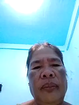 Snapshot of sexylizzy4u chatting on March 14, 2025, 8:28 pm sexylizzy4u online show from March 14, 2025, 8:28 pm