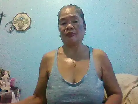 sexylizzy4u online show from July 14, 2026, 5:45 am
