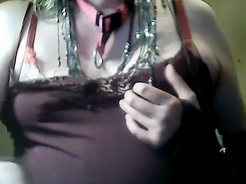 Snapshot of sissy_sarah69 chatting on October 4, 2025, 9:13 pm sissy sarah69 online show from October 4, 2025, 9:13 pm