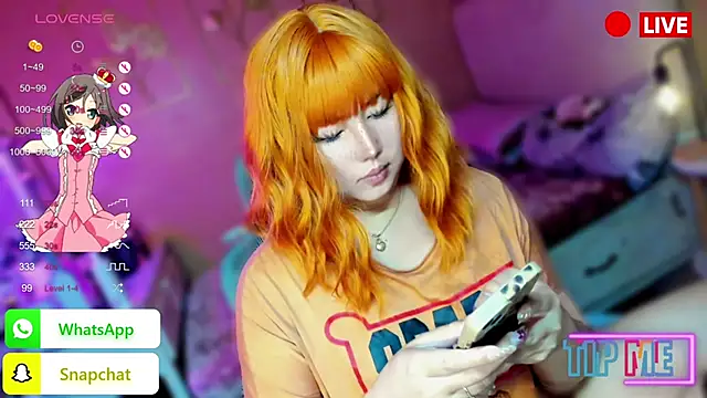 HOTnWILDalice online show from September 15, 2025, 2:11 am