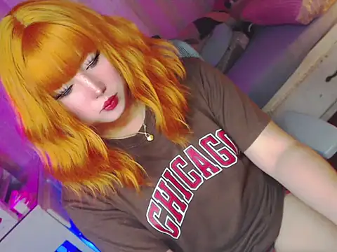 HOTnWILDalice online show from April 23, 2026, 7:30 am