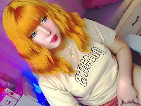 HOTnWILDalice online show from April 24, 2026, 3:09 am