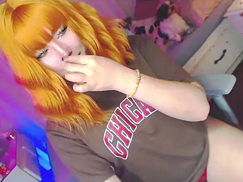 HOTnWILDalice online show from April 29, 2026, 2:37 am