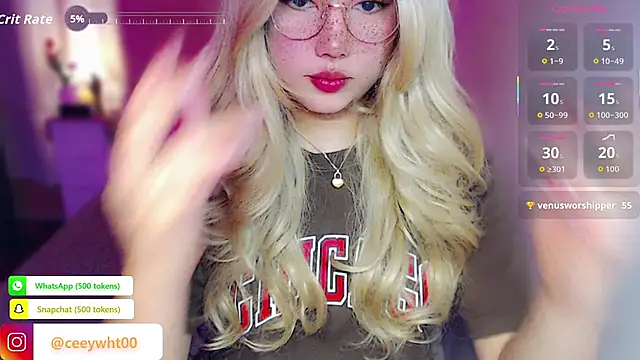 Snapshot of HOTnWILDalice chatting on August 1, 2026, 2:44 am HOTnWILDalice online show from August 1, 2026, 2:44 am
