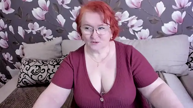 leiamillersonn online show from February 19, 2025, 10:12 am