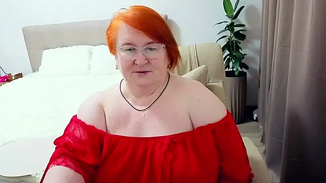 leiamillersonn online show from July 7, 2026, 7:51 pm