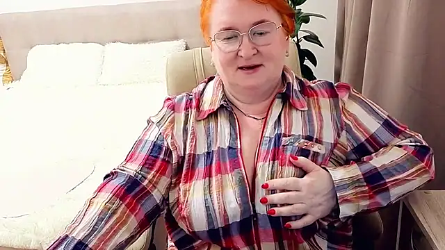 leiamillersonn online show from August 1, 2026, 5:45 pm