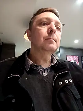 Pokaz2020 online show from March 9, 2025, 5:28 pm