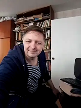 Pokaz2020 online show from May 2, 2026, 10:42 am