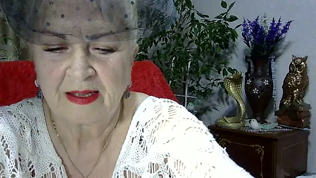 Emma52610 online show from March 7, 2025, 5:28 pm