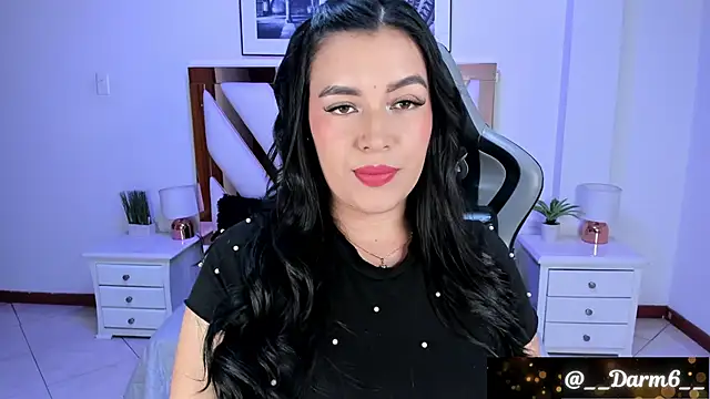 Lia Simons online show from February 28, 2025, 2:42 am