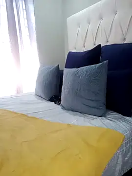 Snapshot of SQUITBOOTY chatting on February 18, 2025, 6:48 am SQUITBOOTY online show from February 18, 2025, 6:48 am