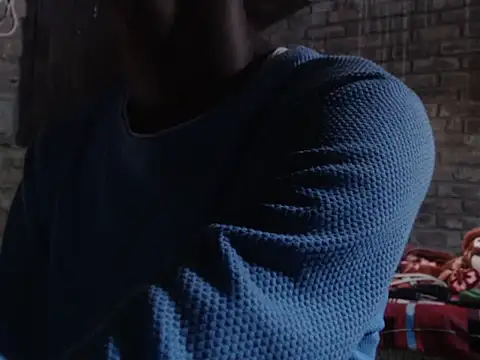 ThethunderPo online show from November 6, 2025, 2:34 am