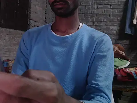 ThethunderPo online show from November 6, 2025, 2:51 pm