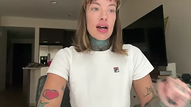 airgeadx online show from November 8, 2025, 3:01 pm