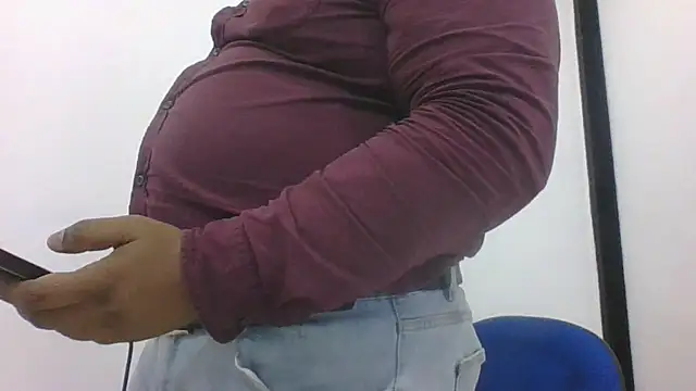 Snapshot of FatCockBoySL chatting on October 21, 2025, 12:06 pm FatCockBoySL online show from October 21, 2025, 12:06 pm