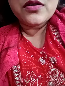 naughtymadam online show from January 13, 2025, 4:18 am