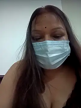 naughtymadam online show from March 26, 2026, 4:56 pm
