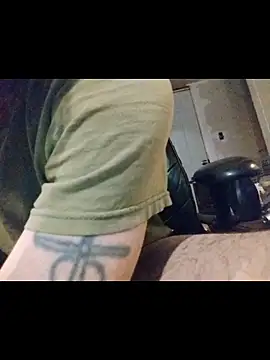 ROBERT0516 online show from February 15, 2026, 2:36 pm