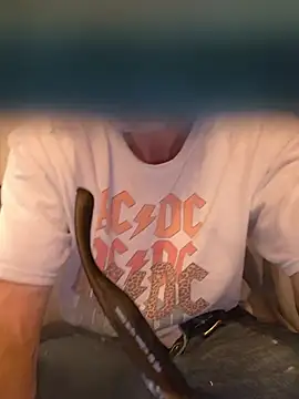 Snapshot of ROBERT0516 chatting on June 20, 2026, 7:55 am ROBERT0516 online show from June 20, 2026, 7:55 am