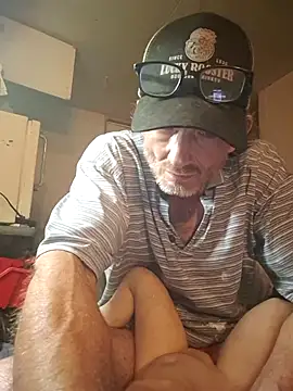 Snapshot of ROBERT0516 chatting on July 18, 2026, 10:30 am ROBERT0516 online show from July 18, 2026, 10:30 am