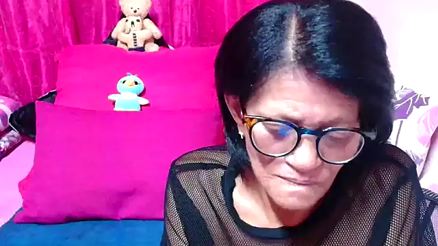 SLUTTYROXY online show from November 27, 2025, 7:16 pm