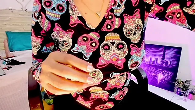 lilahSweet online show from November 12, 2025, 11:43 am