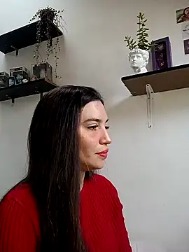 Snapshot of loveuu-bae chatting on February 10, 2025, 9:15 pm loveuu-bae online show from February 10, 2025, 9:15 pm